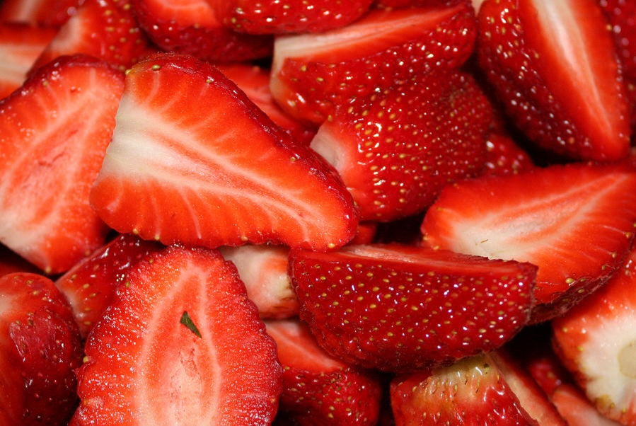 FREEZE DRIED NATURAL STRAWBERRIES