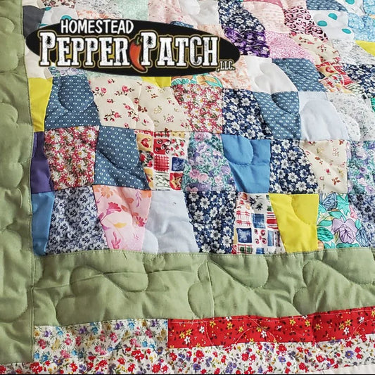 Handmade twin size quilt "Tumbler" pattern